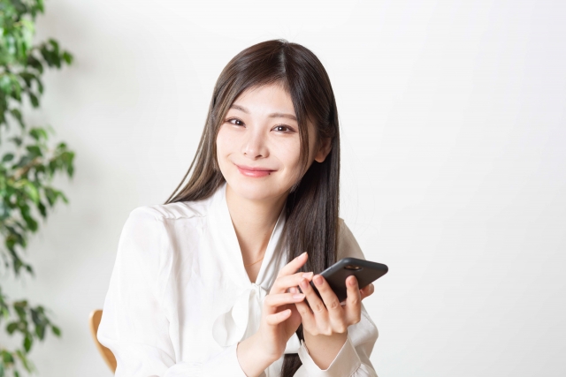 広島市中区 ／【未経験OK】ブランドバッグレンタルサービス会社の事務スタッフ☆