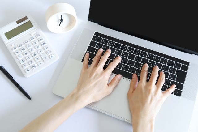 ＼3月開始 稲荷町エリア／営業アシスタント業務＠1400　17時台終業