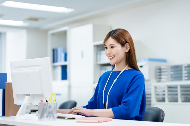 【直接雇用実績あり】安佐南区／社団法人での経理サポート＊車OK・残業なし♬