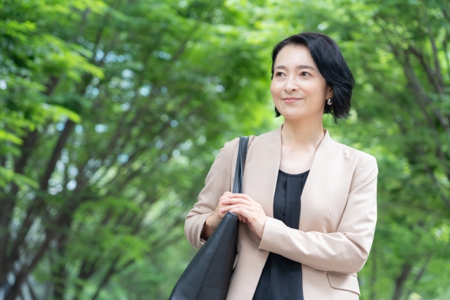 4,5月開始【週3 扶養内】ラウンダー業務＠1400