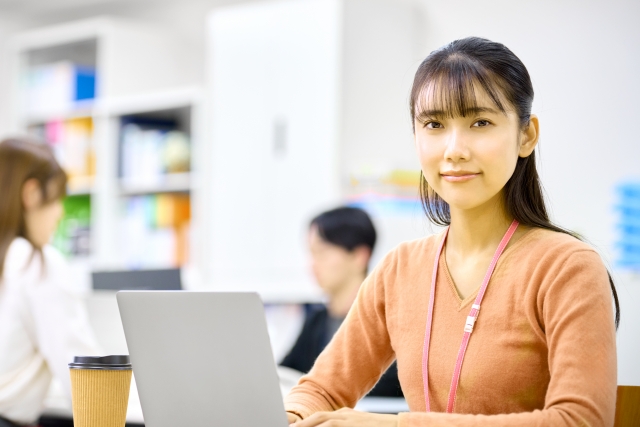 広島市南区／週2-3日+1日5-6時間勤務の扶養内◆大学内での一般事務☆2名募集