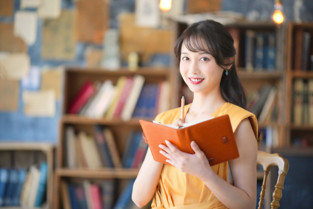 【10月開始】学校図書館スタッフ　司書資格活かしたい方におすすめ！