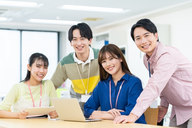 紙屋町エリア◆地元優良企業での営業サポート事務・直接雇用可能性あり＠1350