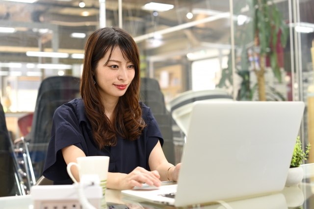 【岡山市北区】大手マスコミ関連企業の制作★正社員前提の紹介予定派遣★