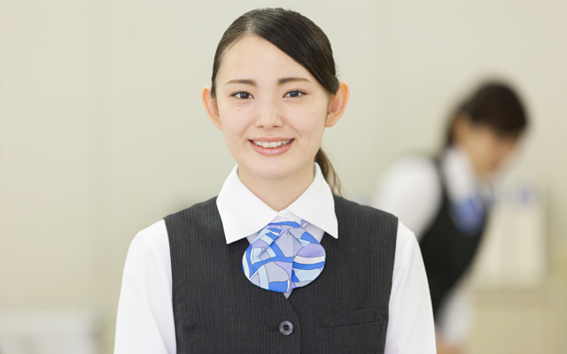 倉敷市中心部／大手カーディーラーでの受付＆事務／高時給1,300円！